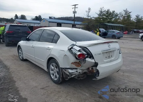 2009 Nissan Altima 2.5 S z USA, uszkodzony, nr VIN 1N4AL21E09N544182